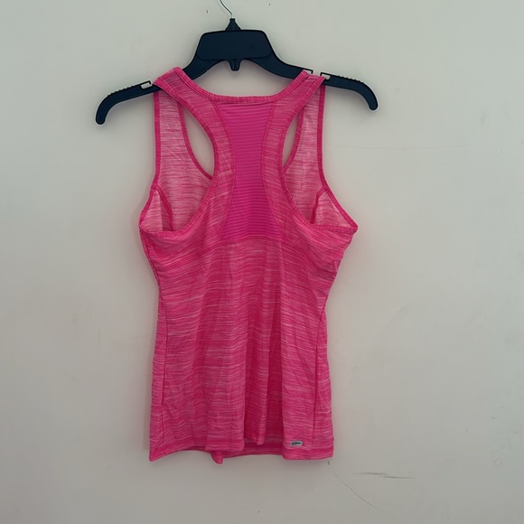 Tank top bundle - Picture 5 of 9